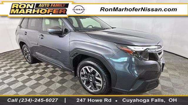 2025 Gray Metallic Subaru Forester Premium AWD SUV
