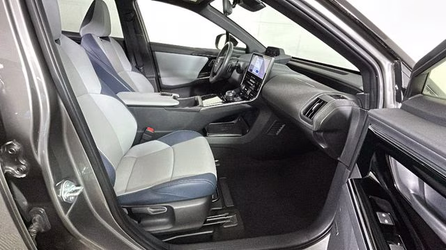 2023 Smoked Carbon 2-Tone Subaru Solterra Touring AWD SUV