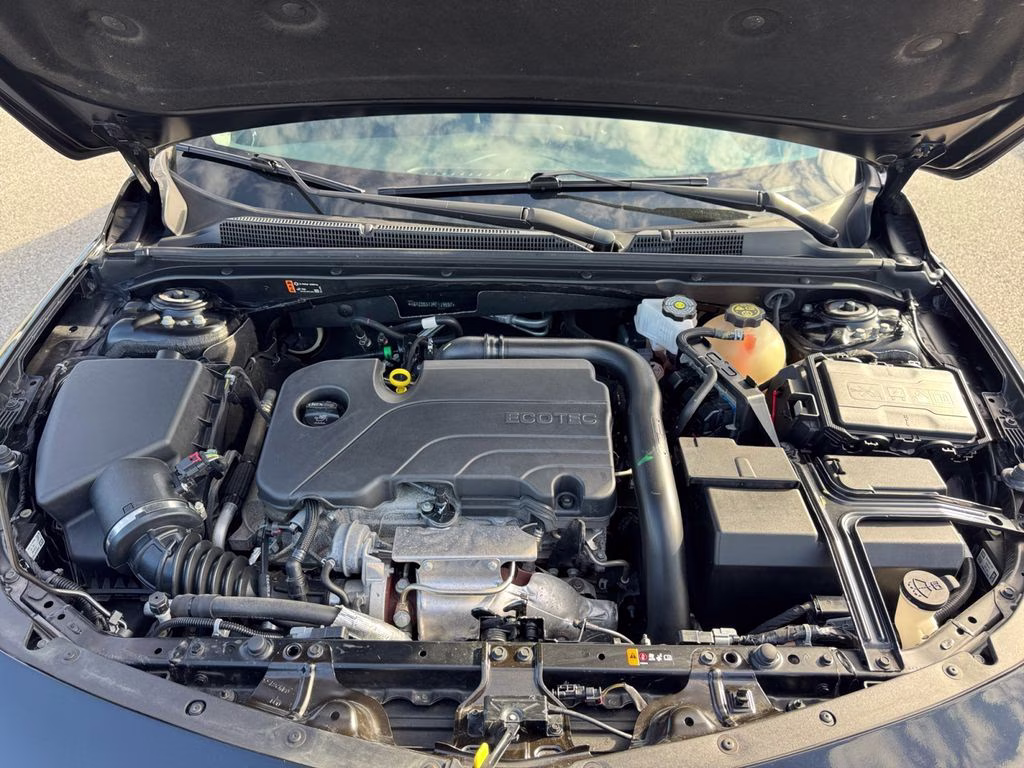 2024 Mosaic Black Metallic Chevrolet Malibu LT FWD Sedan