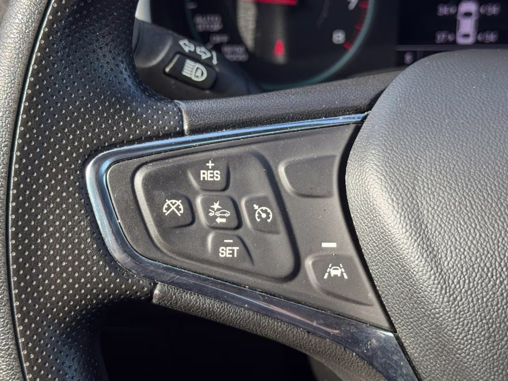 2024 Mosaic Black Metallic Chevrolet Malibu LT FWD Sedan