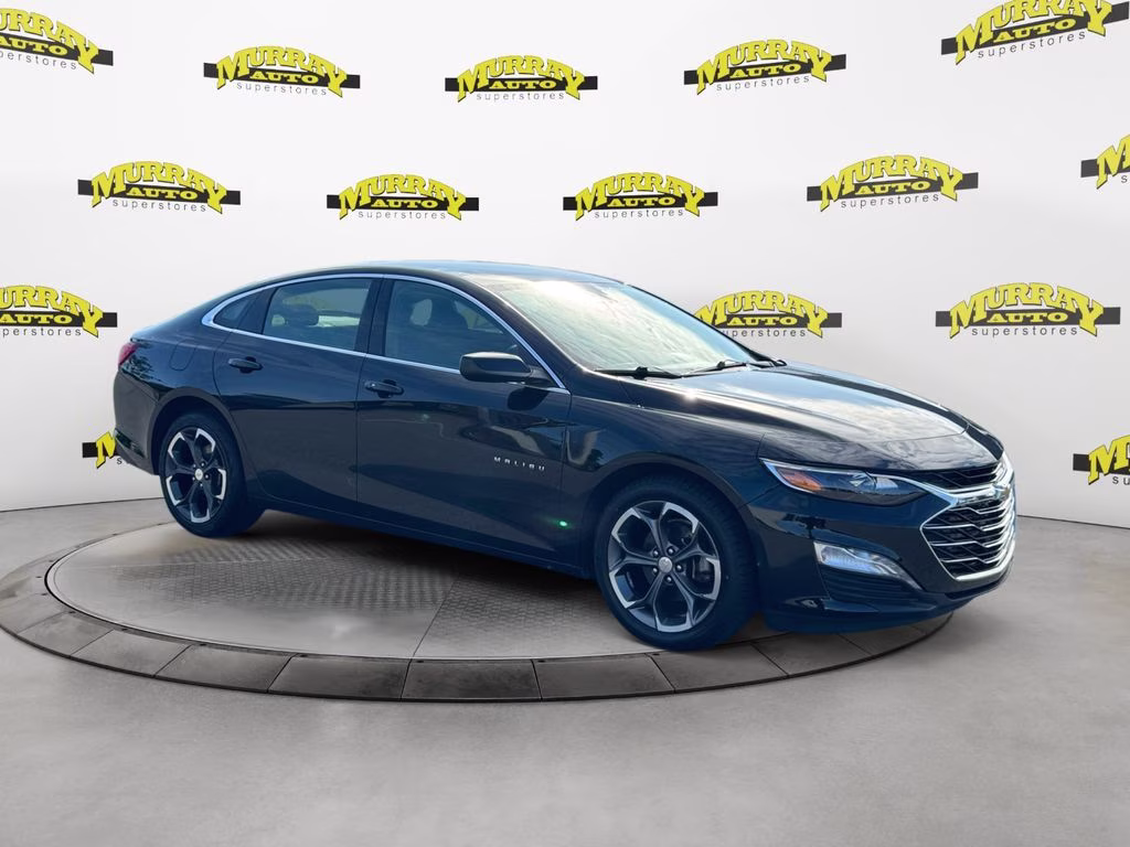 2024 Mosaic Black Metallic Chevrolet Malibu LT FWD Sedan