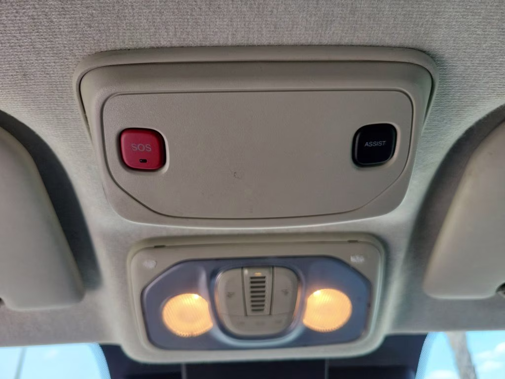 2023 Bright White Clearcoat Ram ProMaster 2500 High Roof FWD Van