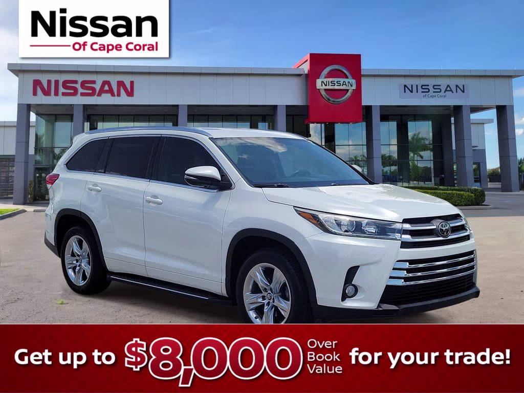 2018 Blizzard Pearl Toyota Highlander Limited FWD SUV