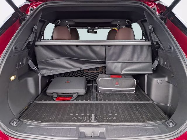 2025 Red Diamond/Black Roof Mitsubishi Outlander SEL FWD SUV