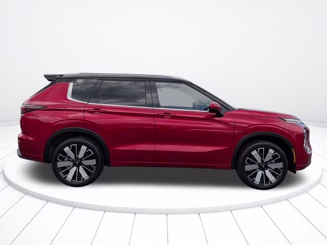 2025 Red Diamond/Black Roof Mitsubishi Outlander SEL FWD SUV