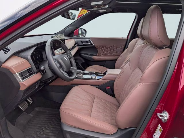 2025 Red Diamond/Black Roof Mitsubishi Outlander SEL FWD SUV