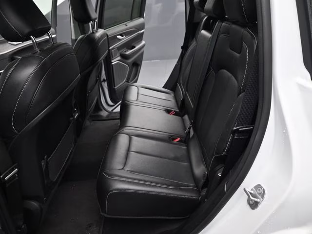 2022 Bright White Clearcoat Jeep Grand Cherokee 4xe 4X4 SUV