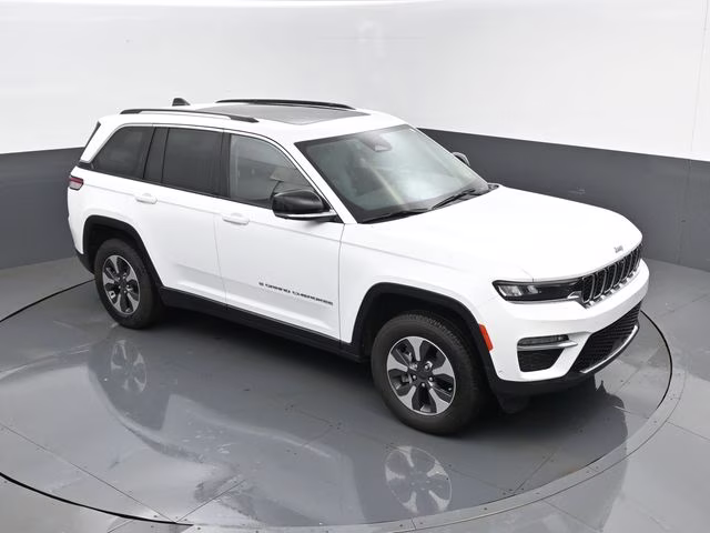 2022 Bright White Clearcoat Jeep Grand Cherokee 4xe 4X4 SUV