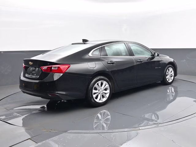 2024 Mosaic Black Metallic Chevrolet Malibu LT FWD Sedan