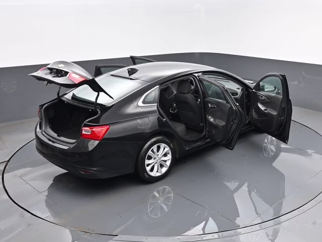 2024 Mosaic Black Metallic Chevrolet Malibu LT FWD Sedan