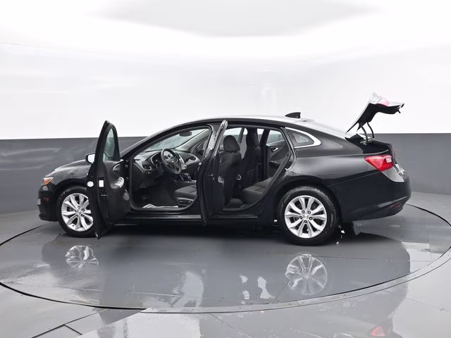 2024 Mosaic Black Metallic Chevrolet Malibu LT FWD Sedan