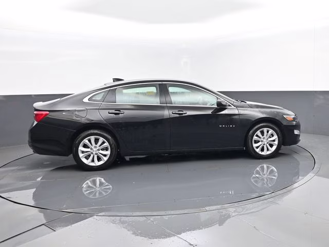 2024 Mosaic Black Metallic Chevrolet Malibu LT FWD Sedan