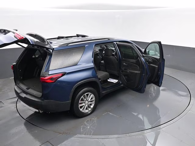 2023 Northsky Blue Metallic Chevrolet Traverse LT AWD SUV