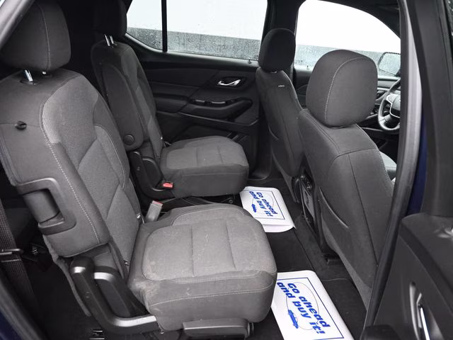 2023 Northsky Blue Metallic Chevrolet Traverse LT AWD SUV