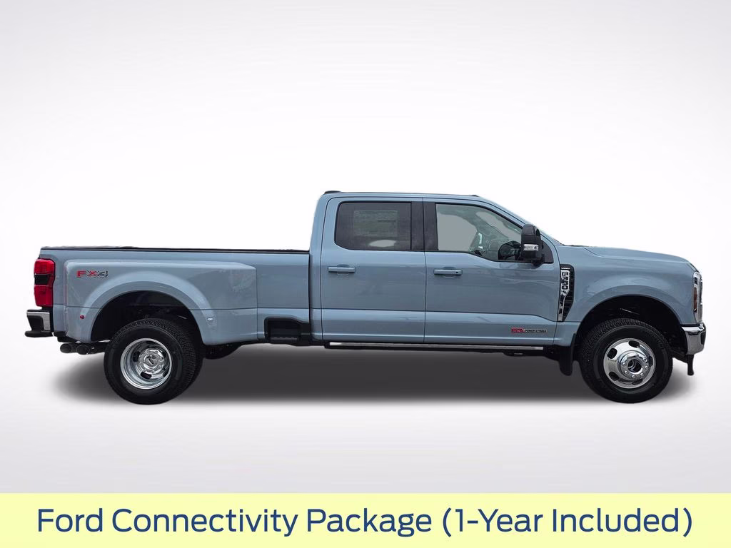 2026 Glacier Gray Metallic TriCoat Ford Super Duty F-350 DRW Lariat 4X4 Truck
