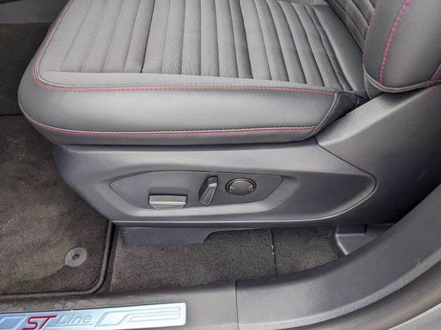 2026 Carbonized Gray Metallic Ford Explorer ST-Line RWD SUV