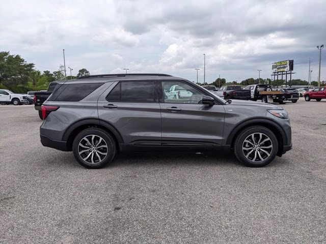 2026 Carbonized Gray Metallic Ford Explorer ST-Line RWD SUV