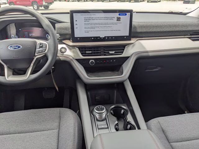 2026 Oxford White Ford Explorer Active 4X4 SUV