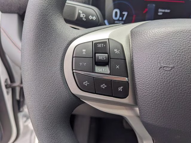 2026 Oxford White Ford Explorer Active 4X4 SUV