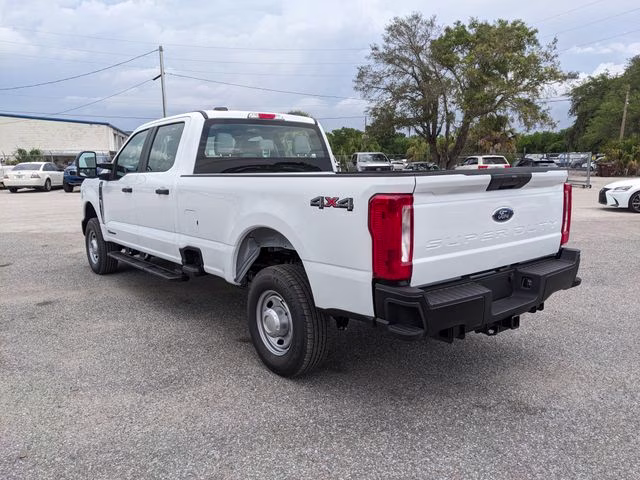 2026 Oxford White Ford Super Duty F-350 SRW XL 4X4 Truck