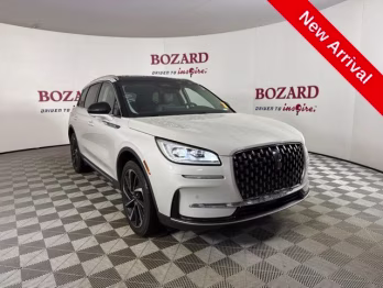 2024 Pearl Metallic Lincoln Corsair Reserve AWD SUV