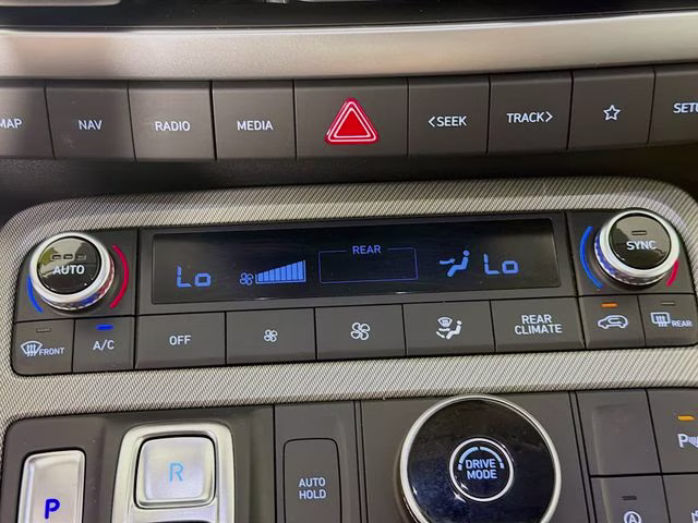 2024 Graphite Hyundai Palisade XRT FWD SUV