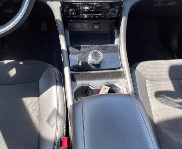 2024 Bright White Clearcoat Jeep Grand Cherokee Altitude X 4X4 SUV