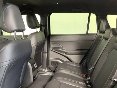 2026 Silver Zynith Clearcoat Jeep Cherokee Limited 4X4 SUV