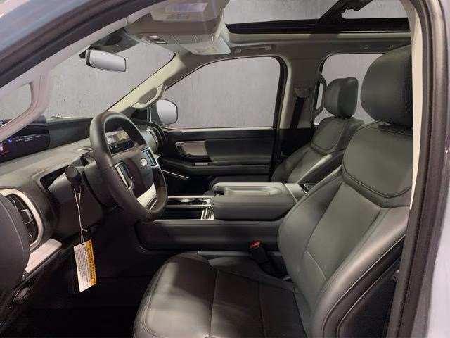 2026 Glacier Gray Metallic Tri-Coat Ford Expedition Max Active 4X4 SUV