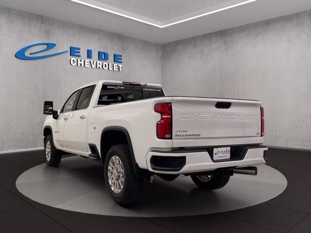 2025 Summit White Chevrolet Silverado 2500HD LT 4X4 Truck