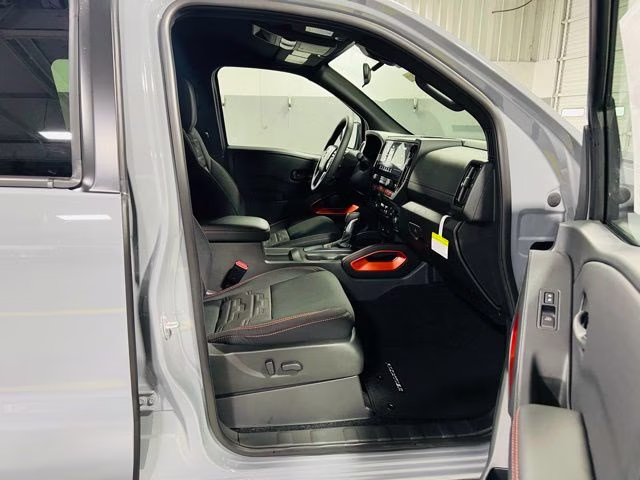 2026 Boulder Gray Pearl Nissan Frontier PRO-X RWD Truck