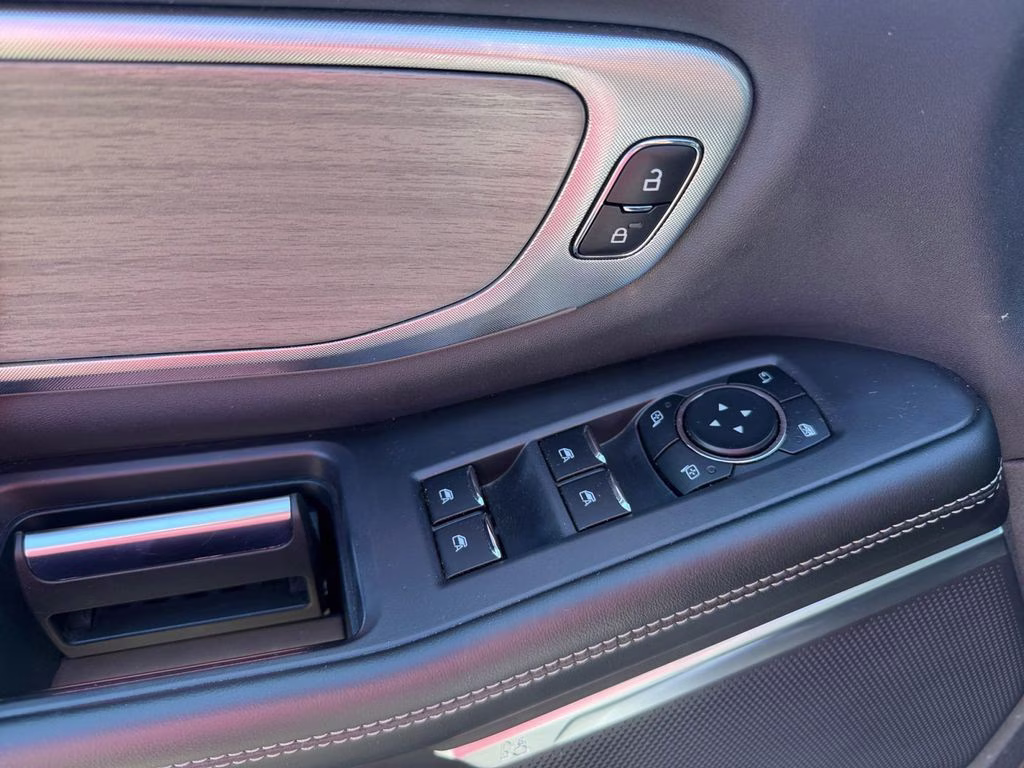 2025 Space Silver Metallic Ford Expedition Max Platinum 4X4 SUV