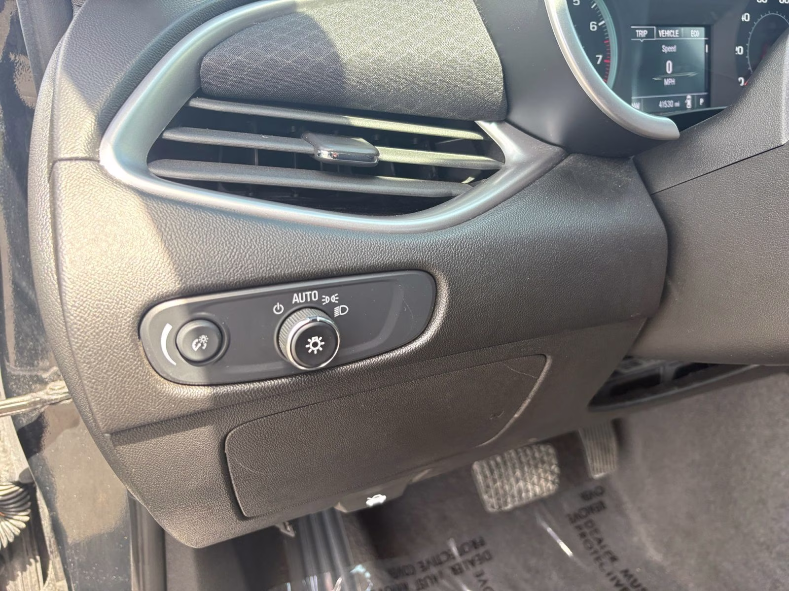 2024 Mosaic Black Metallic Chevrolet Malibu LT FWD Sedan