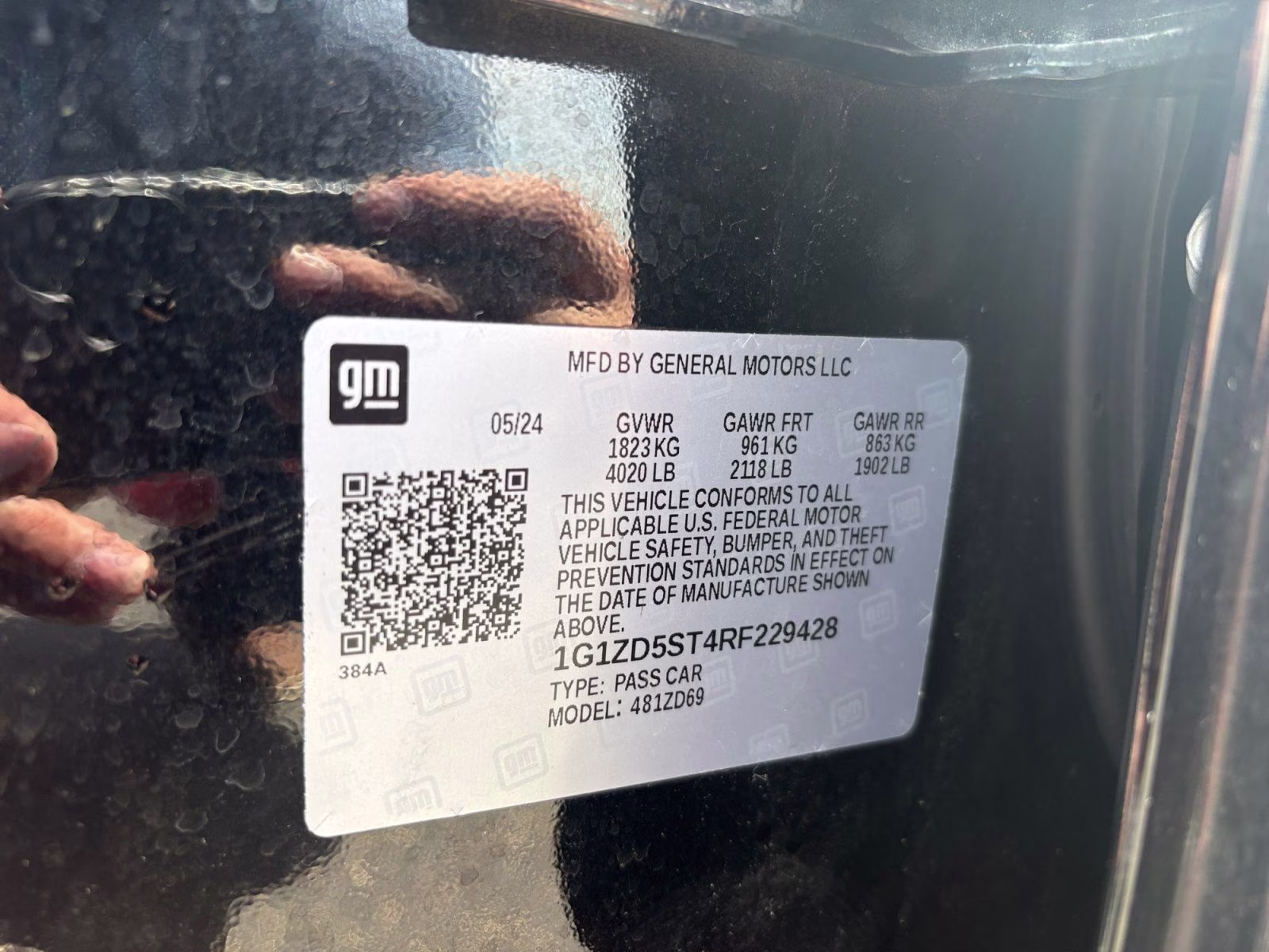 2024 Mosaic Black Metallic Chevrolet Malibu LT FWD Sedan