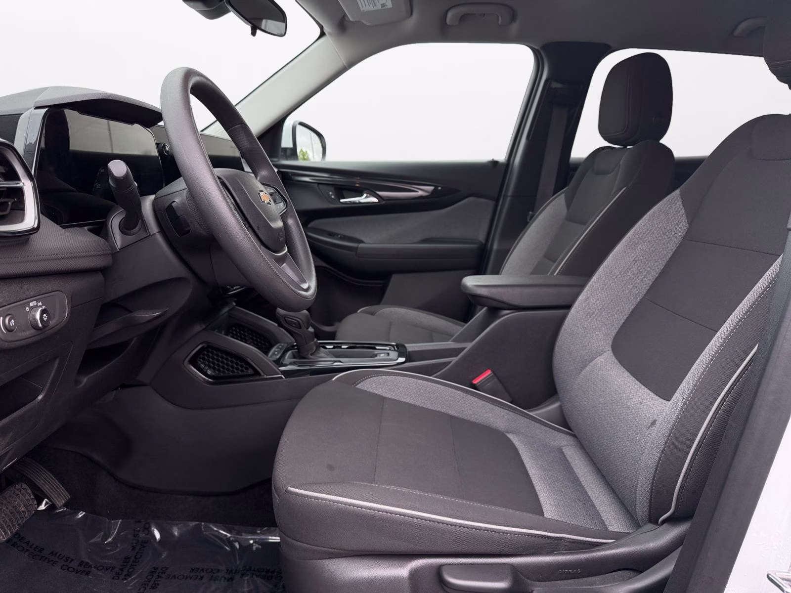 2025 Summit White Chevrolet Trailblazer LT AWD SUV