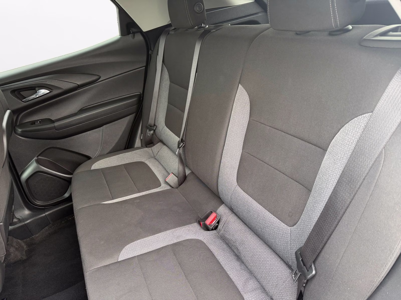 2025 Summit White Chevrolet Trailblazer LT AWD SUV