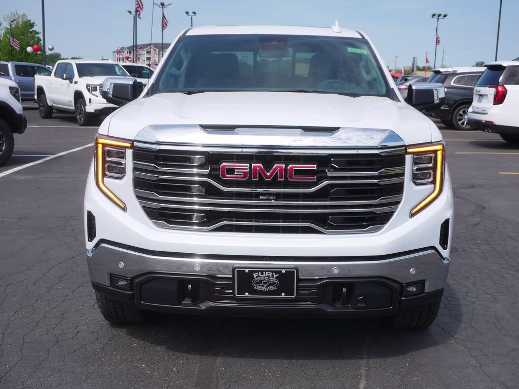 2026 Glacier White Tricoat GMC Sierra 1500 SLT 4X4 Truck
