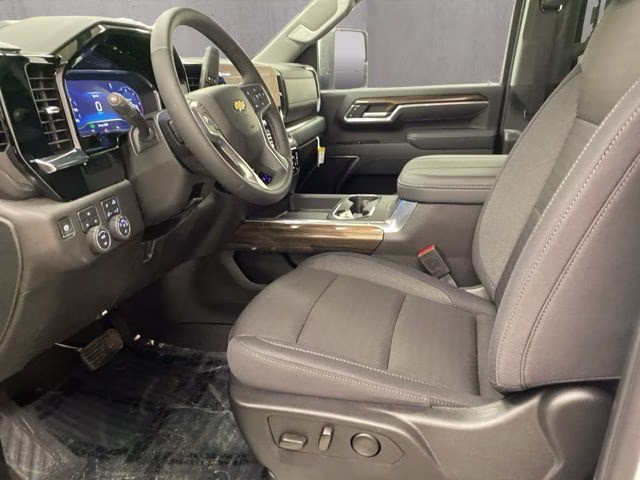 2025 Summit White Chevrolet Silverado 2500HD LT 4X4 Truck