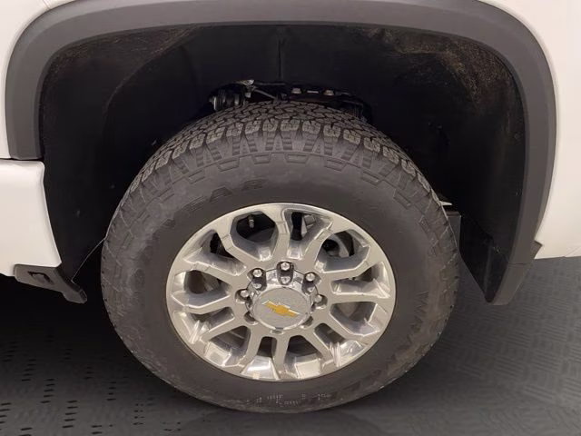 2025 Summit White Chevrolet Silverado 2500HD LT 4X4 Truck