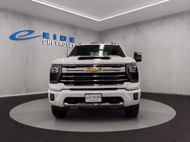 2025 Summit White Chevrolet Silverado 2500HD LT 4X4 Truck
