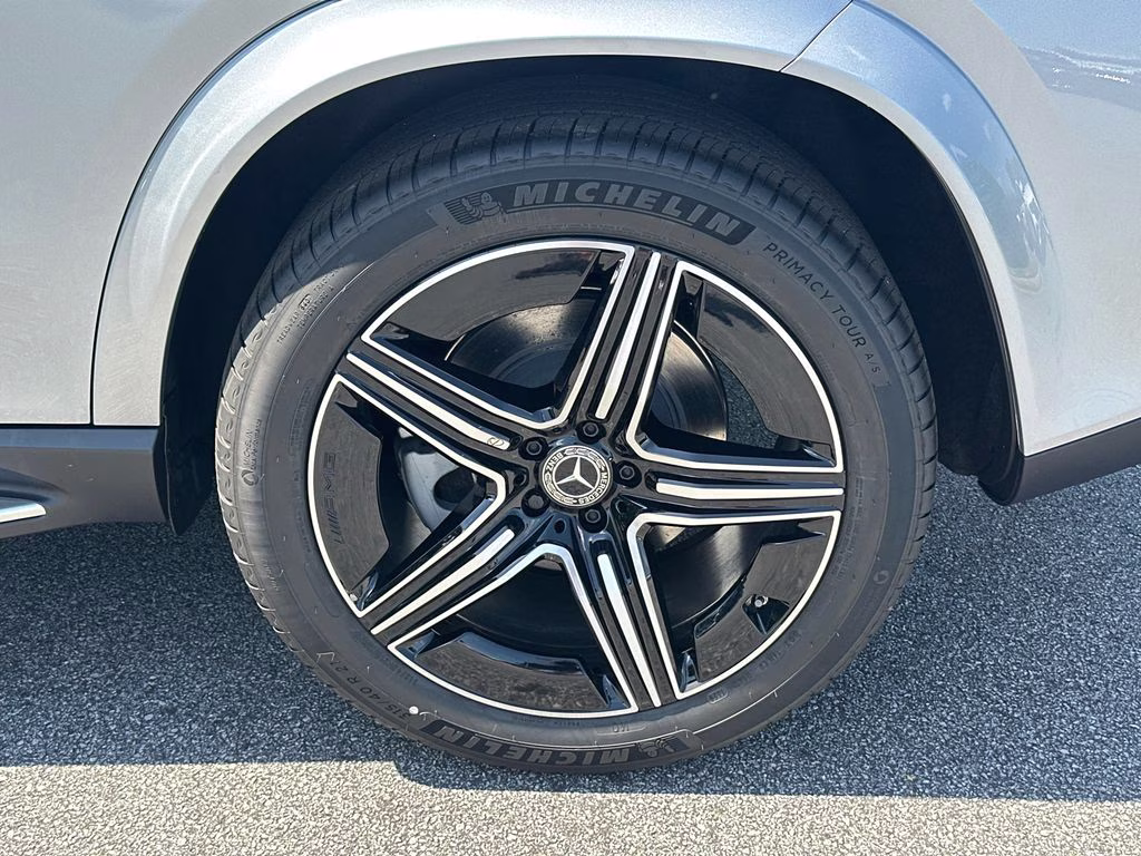 2026 Silver Mercedes-Benz GLE GLE 450 AWD SUV