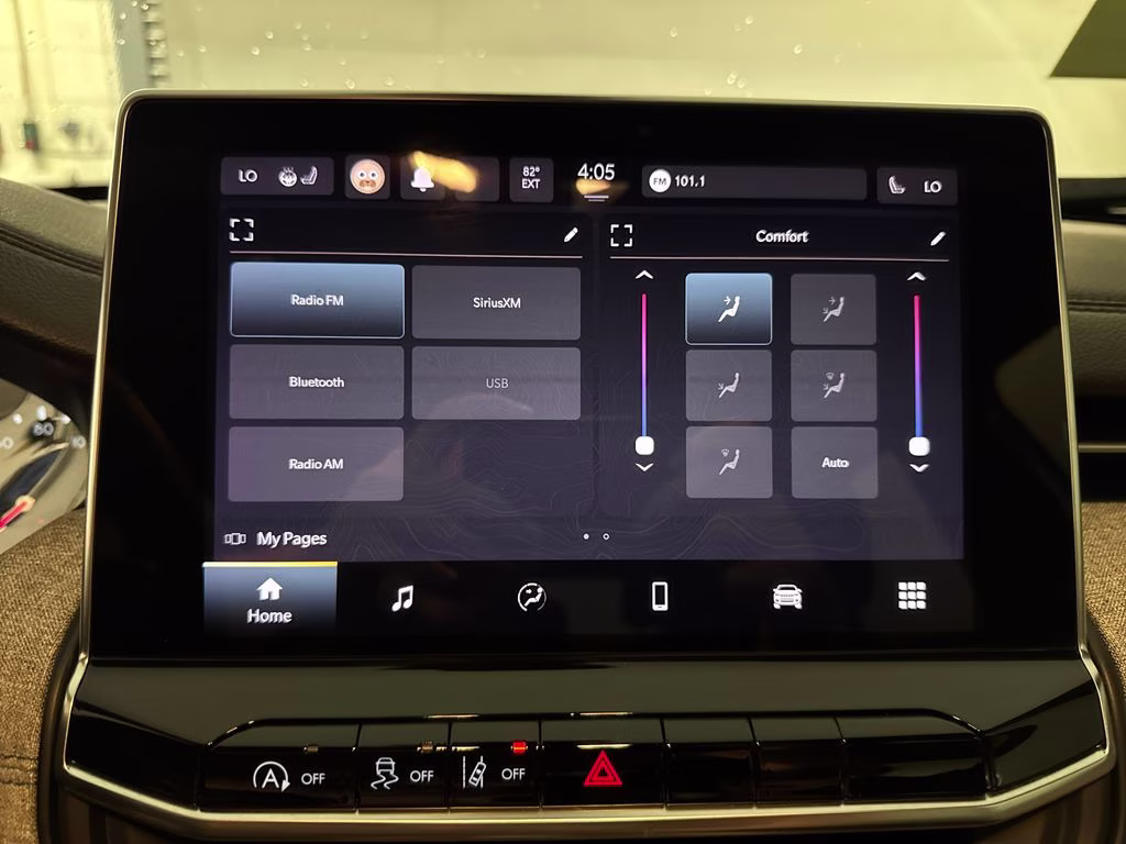 2023 Laser Blue Pearlcoat Jeep Compass Latitude 4X4 SUV