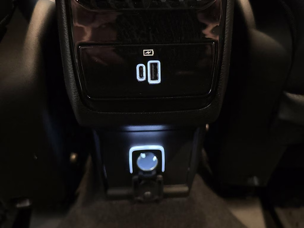 2023 Laser Blue Pearlcoat Jeep Compass Latitude 4X4 SUV
