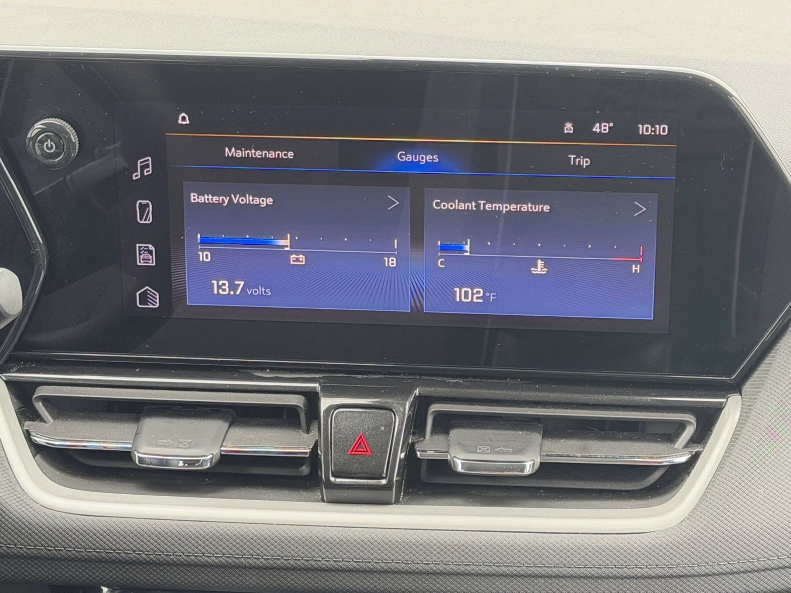 2025 Summit White Chevrolet Trailblazer LT AWD SUV