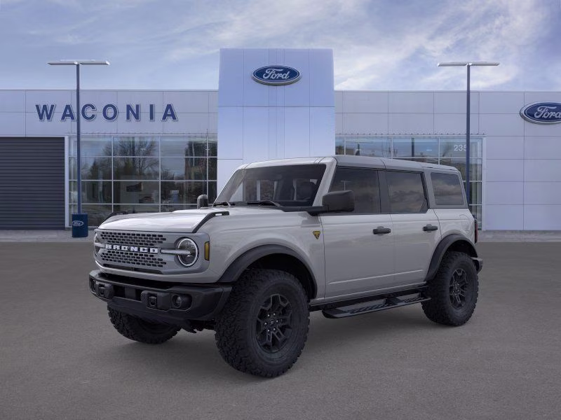 2026 Avalanche Gray Ford Bronco Badlands 4X4 SUV