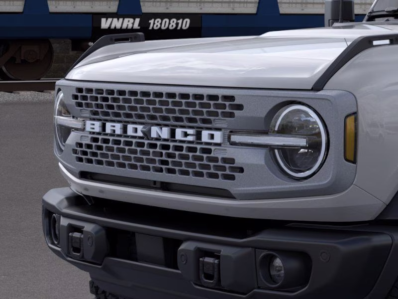 2026 Avalanche Gray Ford Bronco Badlands 4X4 SUV