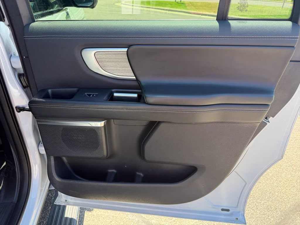 2025 Space Silver Metallic Ford Expedition Max Platinum 4X4 SUV
