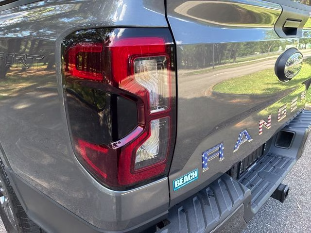 2024 Carbonized Gray Metallic Ford Ranger XLT RWD Truck