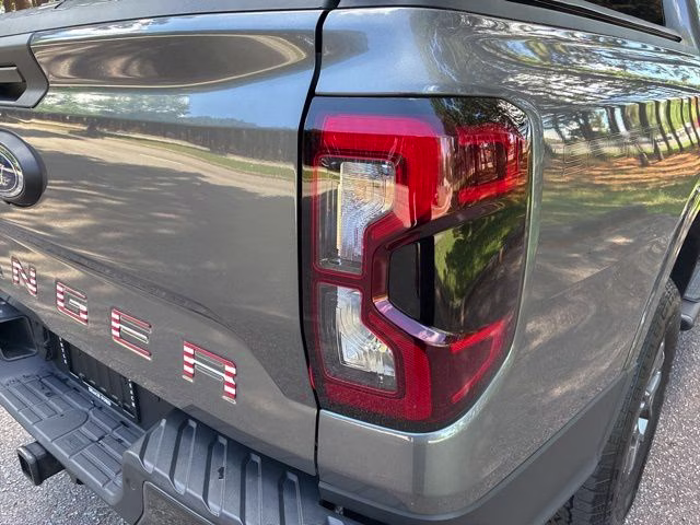2024 Carbonized Gray Metallic Ford Ranger XLT RWD Truck