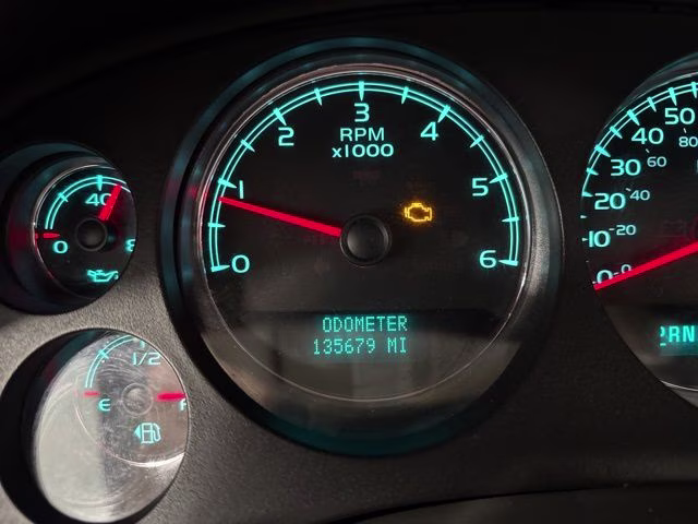 2008 Summit White Chevrolet Suburban 1500 LT 4X4 SUV